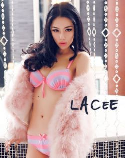 轻轻色轻轻啪